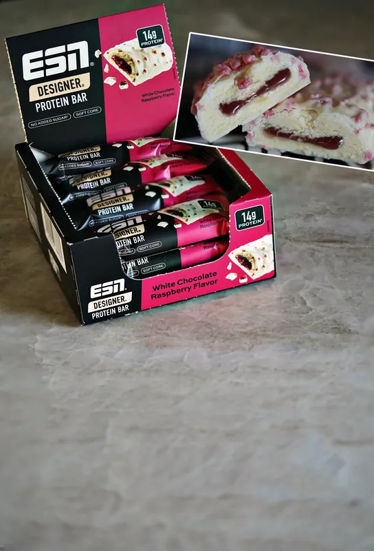 ESN Designer Bar – White Chocolate Raspberry, coupée